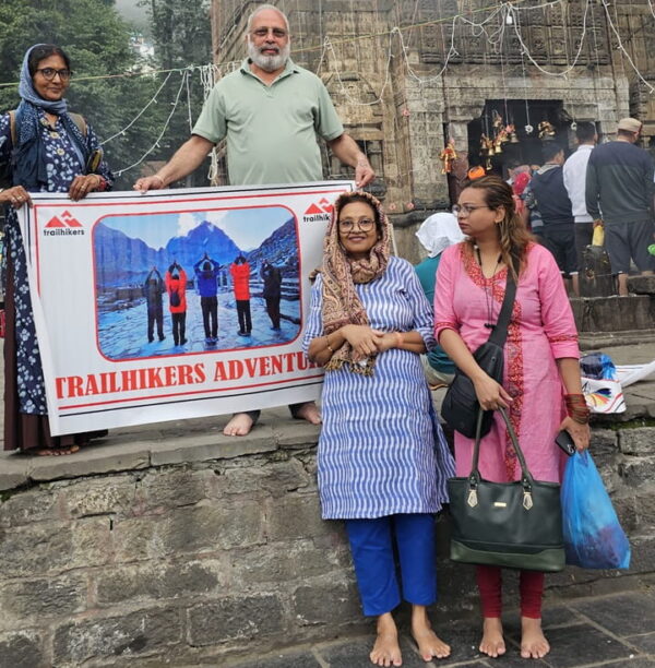 manimahesh yatra trek